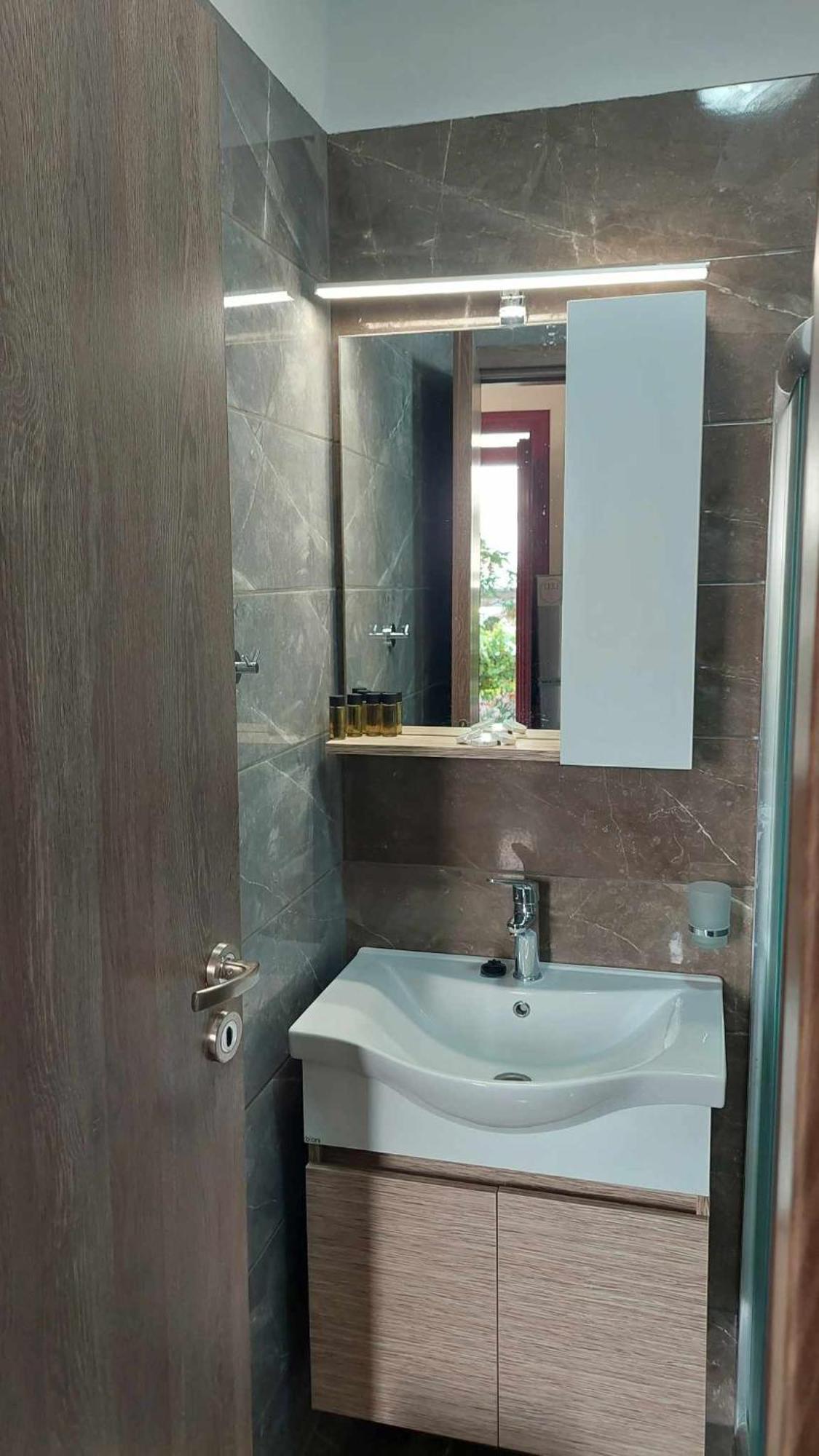 Sea La Vie Beach House Petra  Ngoại thất bức ảnh